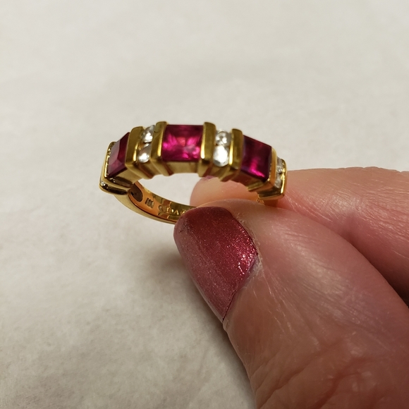 Avon womens ruby and clear cz ring size 5 - Picture 1 of 5